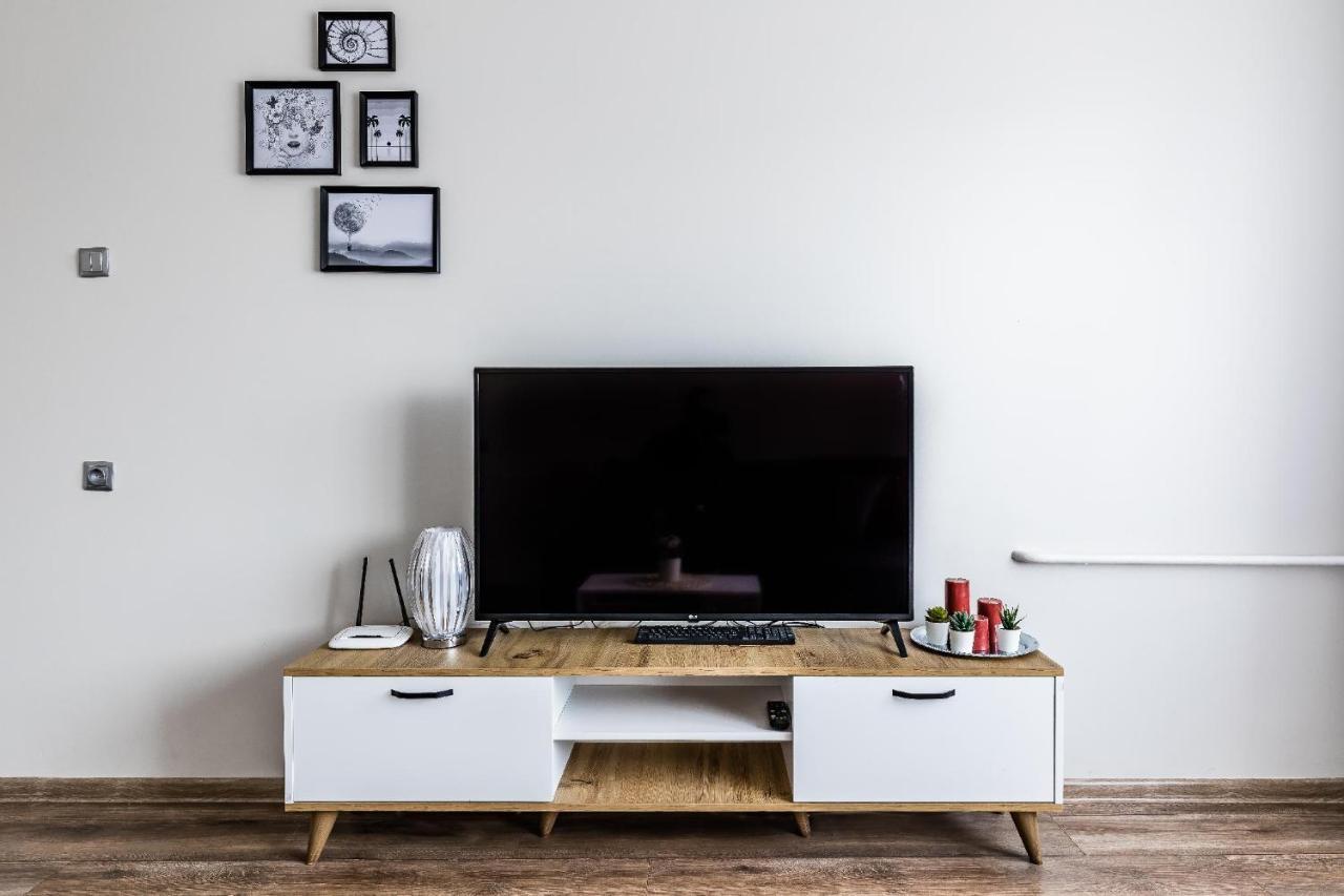 Scandinavian Inspired Design Vilnius Exterior photo